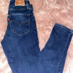 Levis High Waisted Skinny Jeans